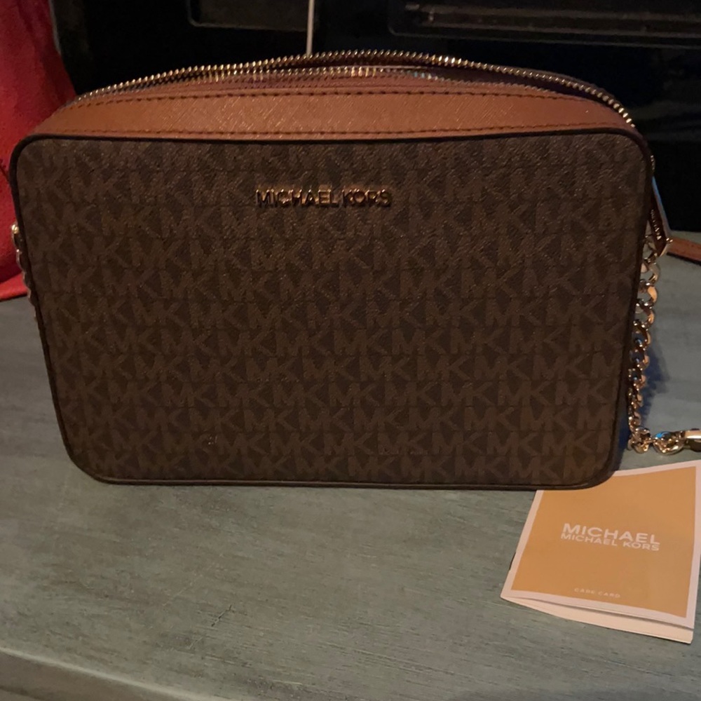 Michael Kors handbag. Brand new never used.